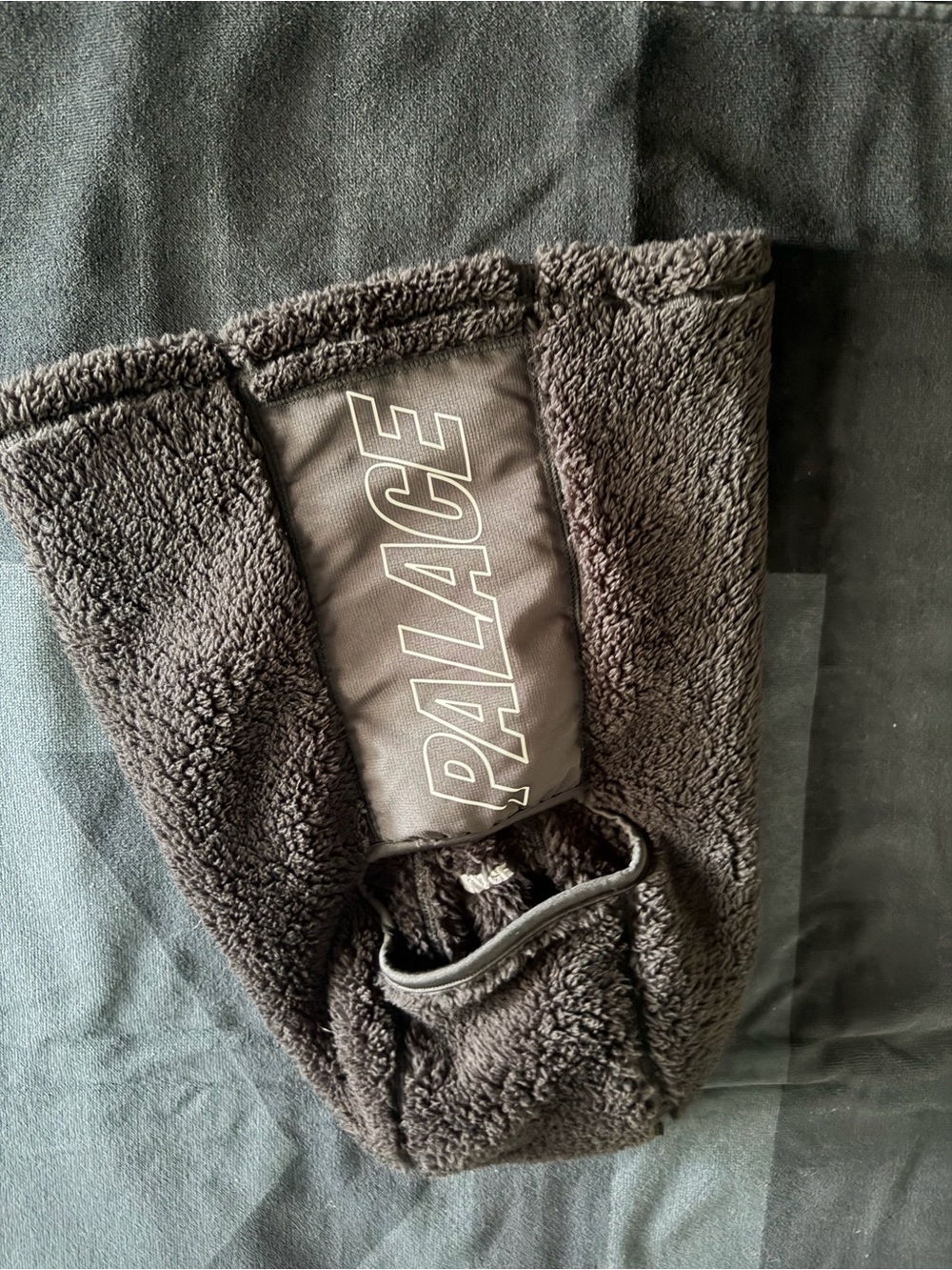 PALACE Black Plush Sherpa Neck Warmer